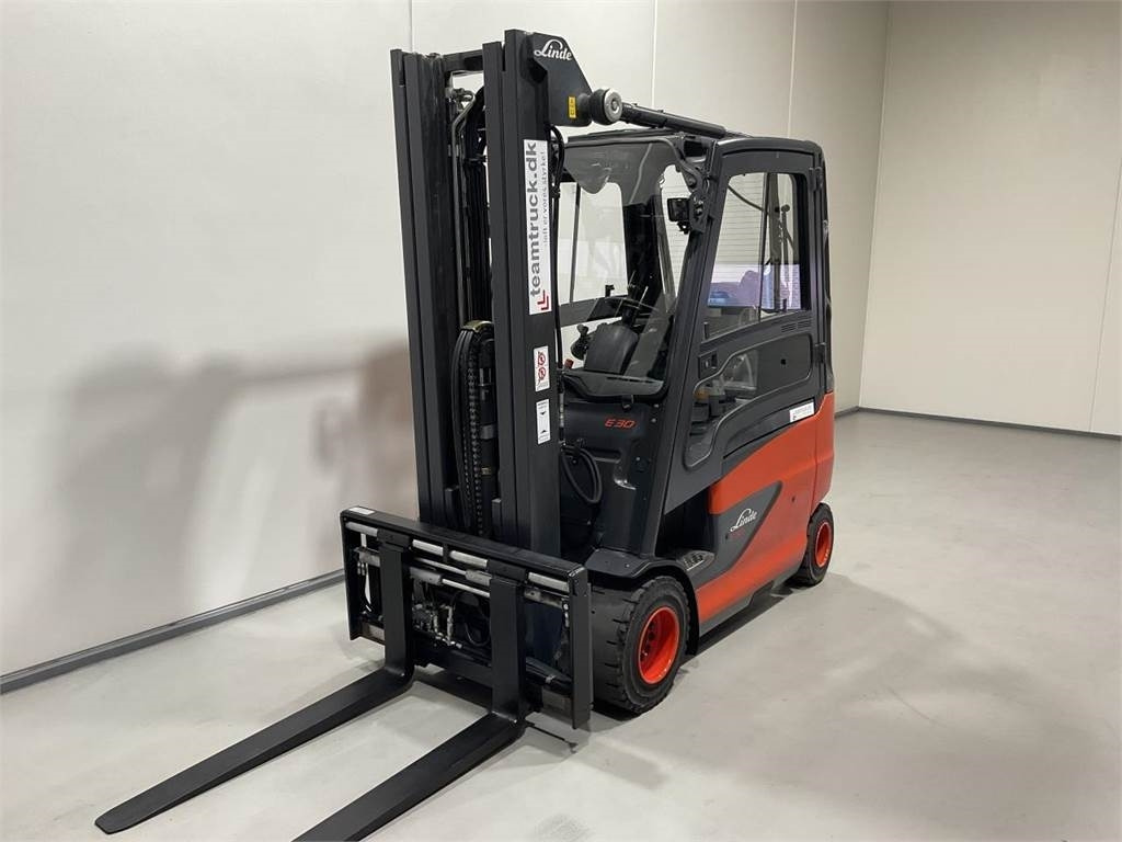 Linde E30HL-01/600 - Ηλεκτροκίνητο περονοφόρο: φωτογραφία 4 Linde E30HL-01/600 - Ηλεκτροκίνητο περονοφόρο: φωτογραφία 4