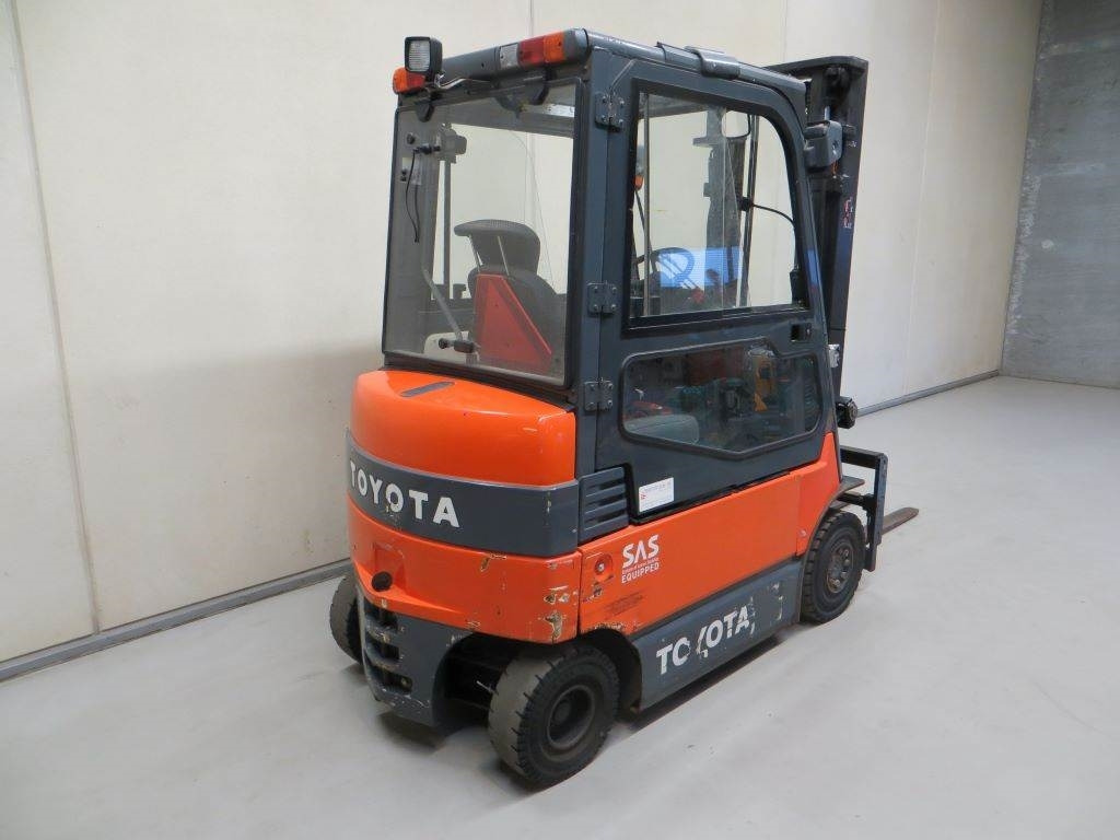 Toyota 7FBMF20 - Ηλεκτροκίνητο περονοφόρο: φωτογραφία 4 Toyota 7FBMF20 - Ηλεκτροκίνητο περονοφόρο: φωτογραφία 4