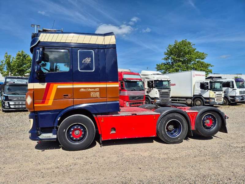 DAF XF 530 // Big Hydraulic // special interior - Τράκτορας: φωτογραφία 2 DAF XF 530 // Big Hydraulic // special interior - Τράκτορας: φωτογραφία 2