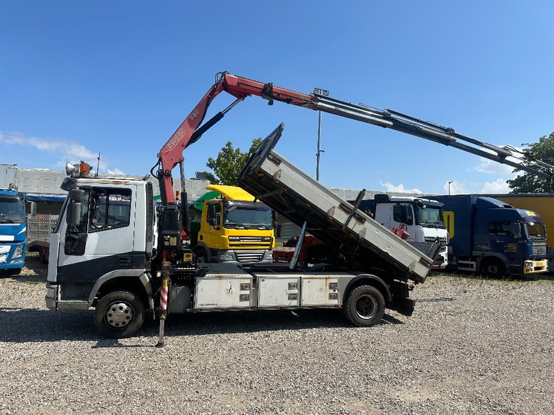 Iveco Eurocargo 120 EL 210hp / Fassi 80A Year 2012 + Tip - Φορτηγό με γερανό: φωτογραφία 3 Iveco Eurocargo 120 EL 210hp / Fassi 80A Year 2012 + Tip - Φορτηγό με γερανό: φωτογραφία 3