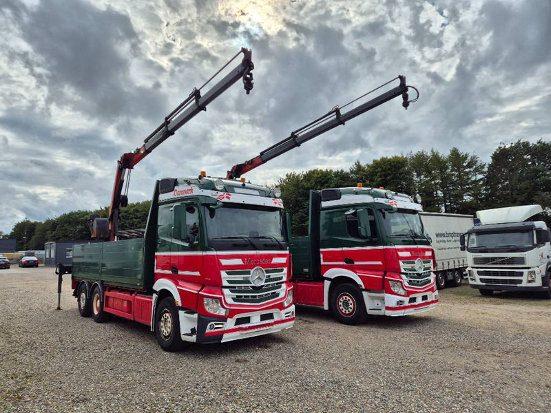 Mercedes-Benz Actros 2551/6x2 // Palfinger 16002 B // 2 x trucks - Φορτηγό με γερανό: φωτογραφία 1 Mercedes-Benz Actros 2551/6x2 // Palfinger 16002 B // 2 x trucks - Φορτηγό με γερανό: φωτογραφία 1