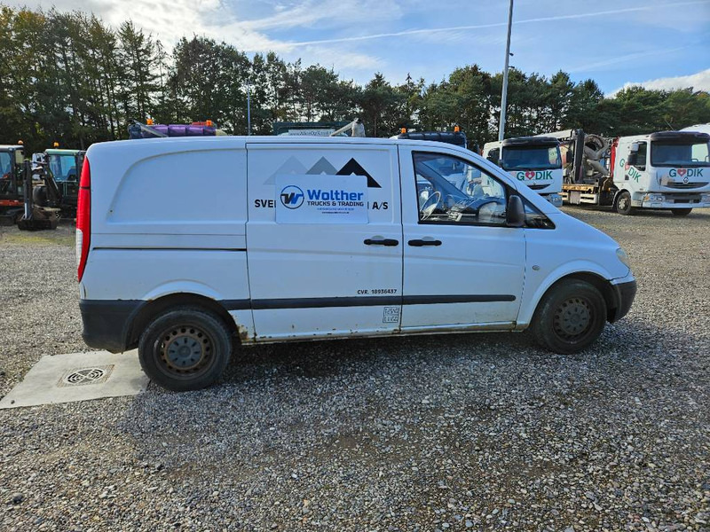 Mercedes-Benz Vito 109 2,2 CDi kort 4d - Μικρό βαν: φωτογραφία 4 Mercedes-Benz Vito 109 2,2 CDi kort 4d - Μικρό βαν: φωτογραφία 4