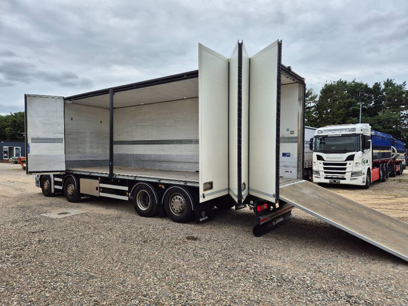 Scania R 500 8x2 //Rampe// Underboring - Φορτηγό κόφα: φωτογραφία 2 Scania R 500 8x2 //Rampe// Underboring - Φορτηγό κόφα: φωτογραφία 2