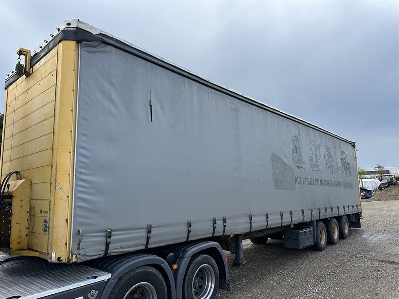 Schmitz Cargobull Machine transport trailer with bag ramp - Επικαθήμενο με χαμηλό δάπεδο: φωτογραφία 4 Schmitz Cargobull Machine transport trailer with bag ramp - Επικαθήμενο με χαμηλό δάπεδο: φωτογραφία 4
