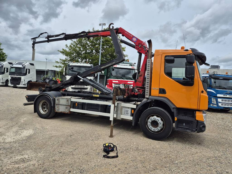 Volvo FE 320 /4x2// HMF 875 K3 // Kroghejs - Φορτηγό με γερανό: φωτογραφία 1 Volvo FE 320 /4x2// HMF 875 K3 // Kroghejs - Φορτηγό με γερανό: φωτογραφία 1
