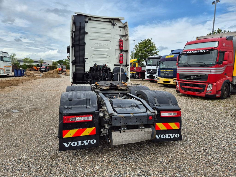 Volvo FH 500 6x2 // Double boogie / LOW KM / ACC - Τράκτορας: φωτογραφία 4 Volvo FH 500 6x2 // Double boogie / LOW KM / ACC - Τράκτορας: φωτογραφία 4