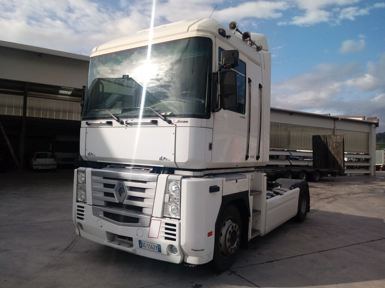 Renault MAGNUM 500 DXI E.5 - Τράκτορας: φωτογραφία 1 Renault MAGNUM 500 DXI E.5 - Τράκτορας: φωτογραφία 1