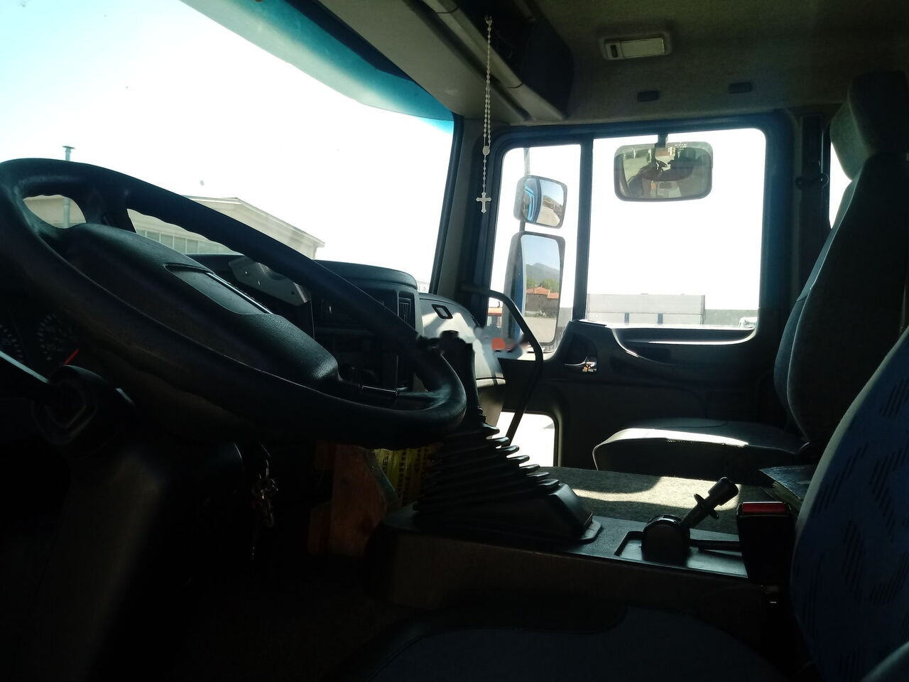 Φορτηγό κόφα Volvo FL6.250: φωτογραφία 9 Φορτηγό κόφα Volvo FL6.250: φωτογραφία 9