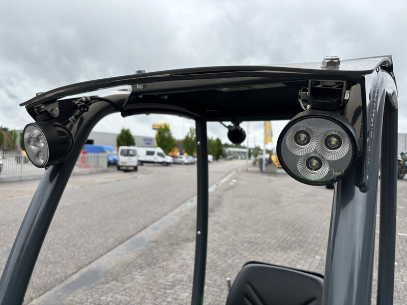 Leasing Avant 423 TDL Avant 423 TDL: φωτογραφία 8 Leasing Avant 423 TDL Avant 423 TDL: φωτογραφία 8