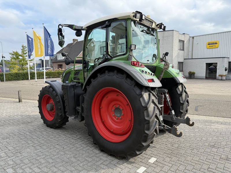 Fendt 513 Vario Power - Τρακτέρ: φωτογραφία 2 Fendt 513 Vario Power - Τρακτέρ: φωτογραφία 2