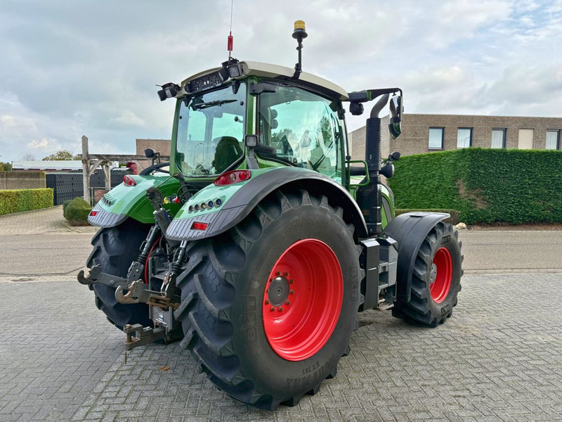 Fendt 720 S4 Vario PowerPlus - Τρακτέρ: φωτογραφία 3 Fendt 720 S4 Vario PowerPlus - Τρακτέρ: φωτογραφία 3