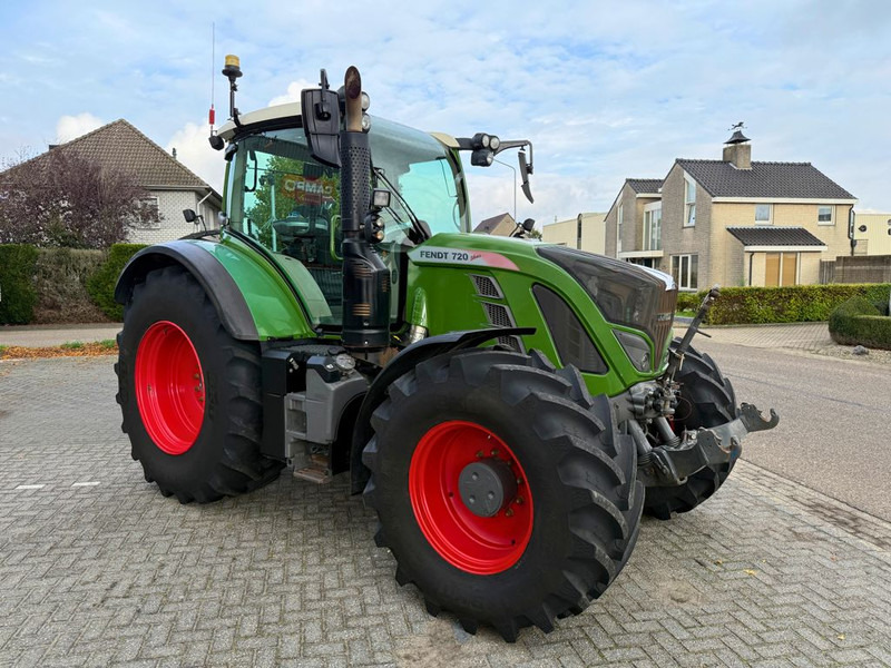 Fendt 720 S4 Vario PowerPlus - Τρακτέρ: φωτογραφία 4 Fendt 720 S4 Vario PowerPlus - Τρακτέρ: φωτογραφία 4