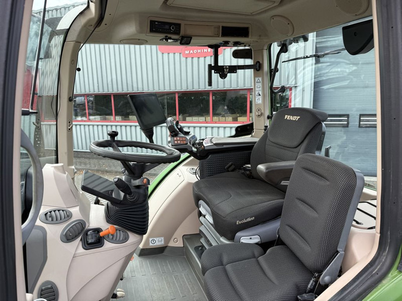 Fendt 724 Vario Gen 6 Profi Plus - Τρακτέρ: φωτογραφία 5 Fendt 724 Vario Gen 6 Profi Plus - Τρακτέρ: φωτογραφία 5
