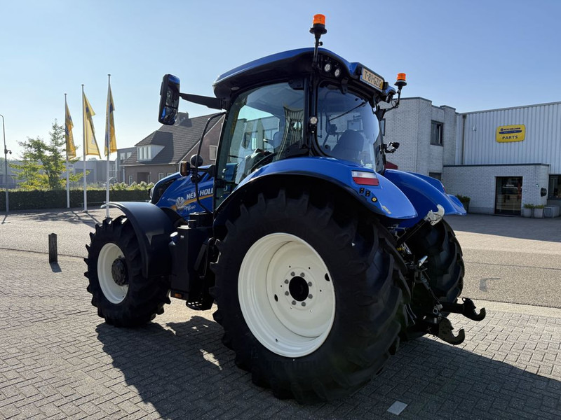 New Holland T6.180 AC Stage V - Τρακτέρ: φωτογραφία 2 New Holland T6.180 AC Stage V - Τρακτέρ: φωτογραφία 2