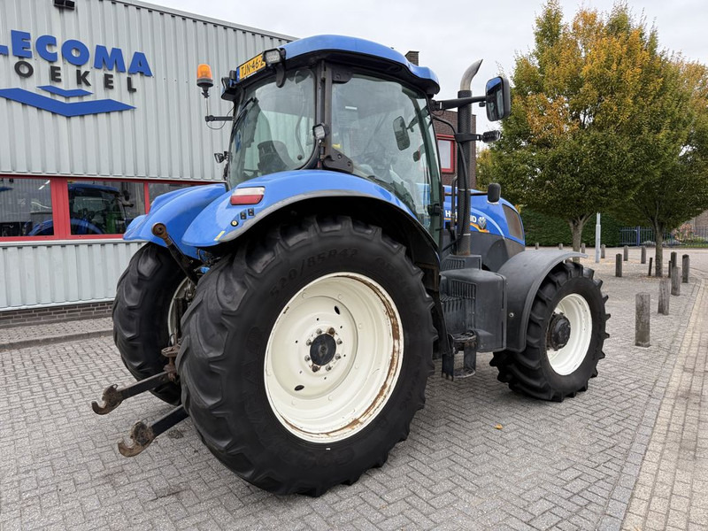 New Holland T7.210 Auto Command - Τρακτέρ: φωτογραφία 3 New Holland T7.210 Auto Command - Τρακτέρ: φωτογραφία 3