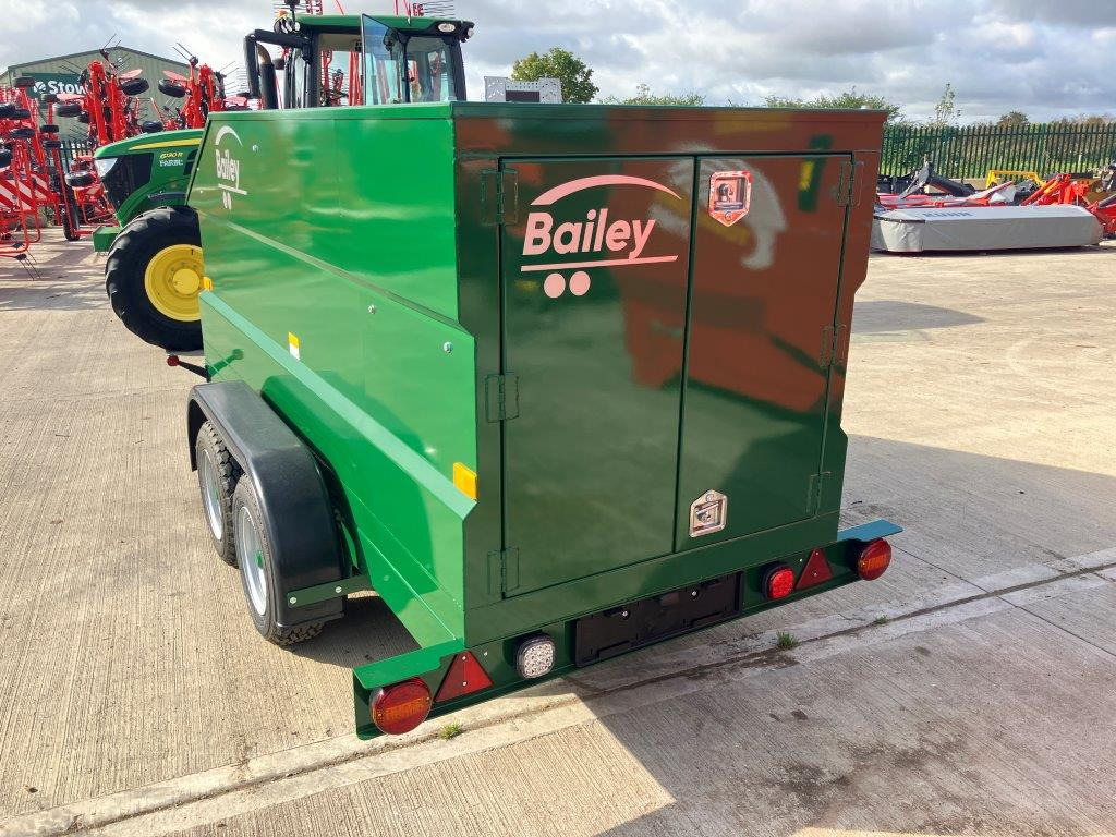 Bailey Fuel Bowser - Ρυμούλκα για τρακτέρ: φωτογραφία 3 Bailey Fuel Bowser - Ρυμούλκα για τρακτέρ: φωτογραφία 3