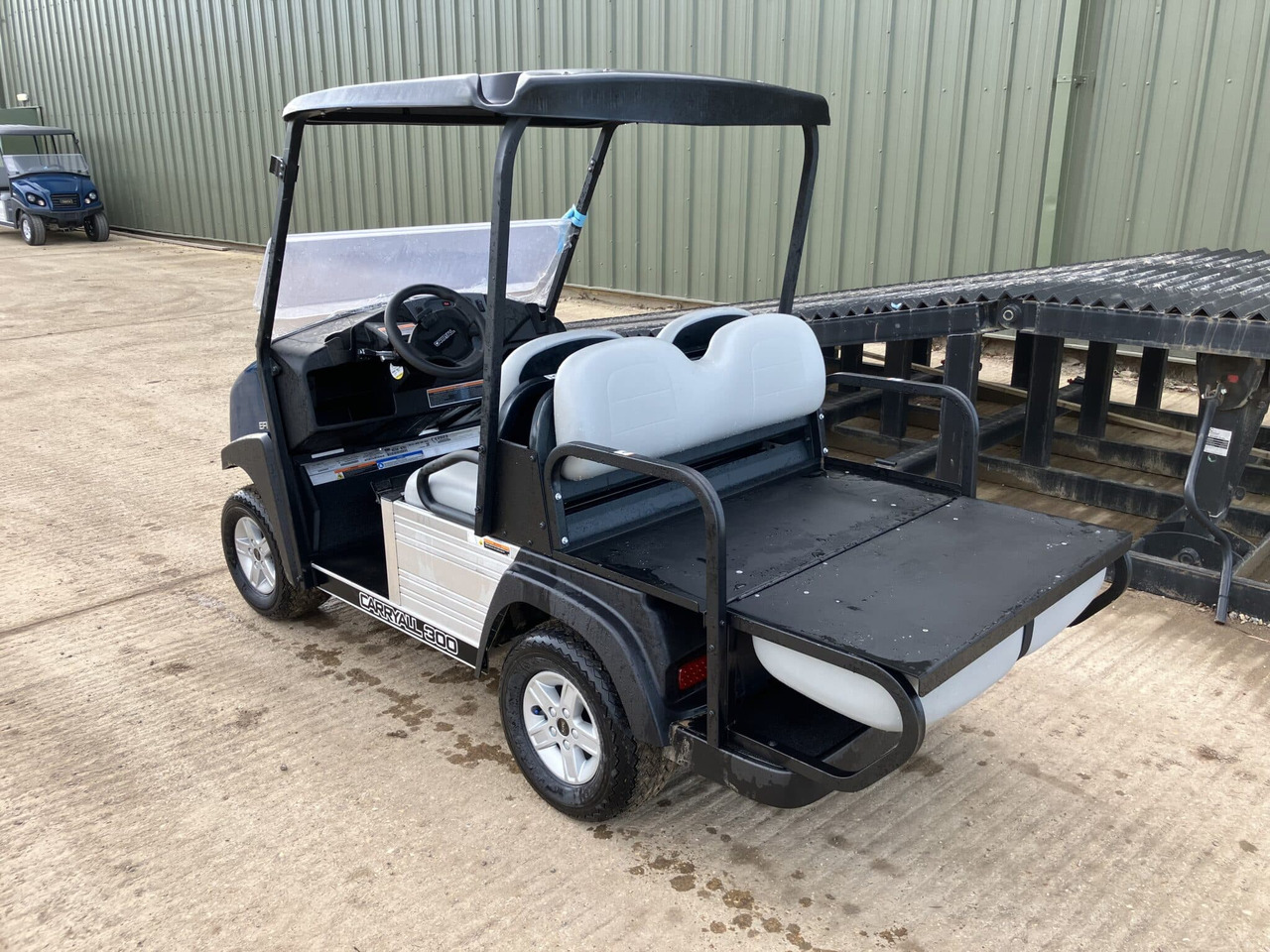 Club Car Carryall 300 w/ 4 Seat Conversion - Τετράκλινα: φωτογραφία 3 Club Car Carryall 300 w/ 4 Seat Conversion - Τετράκλινα: φωτογραφία 3