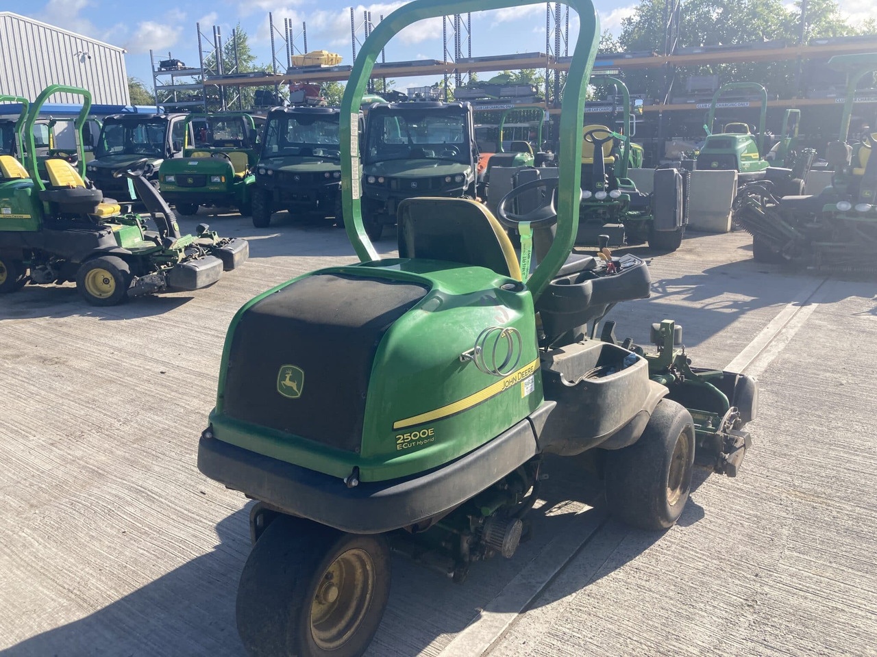 John Deere 2500EH greens triple mower - Χλοοκοπτικό: φωτογραφία 5 John Deere 2500EH greens triple mower - Χλοοκοπτικό: φωτογραφία 5