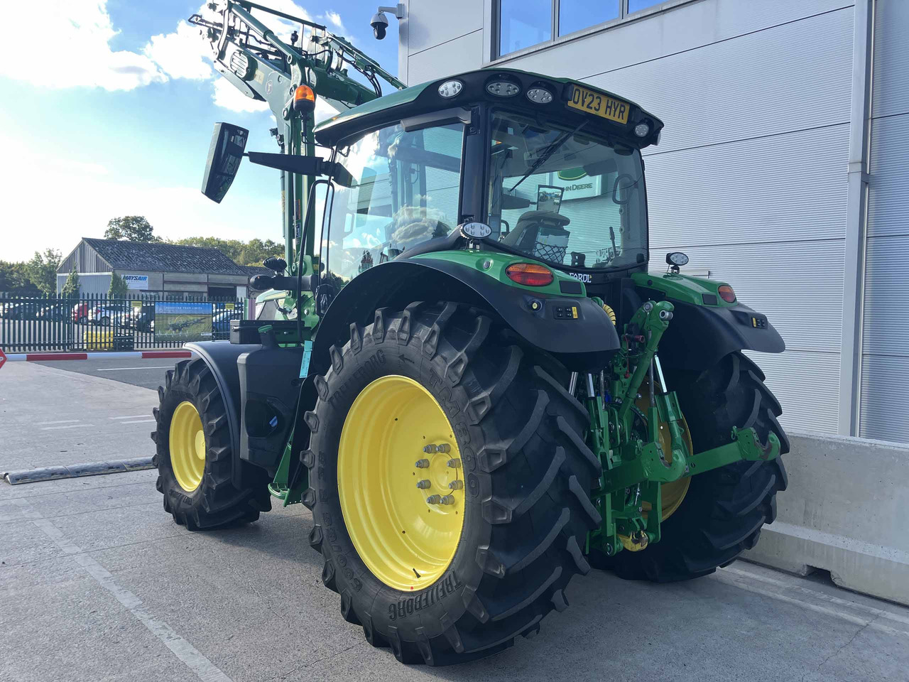 John Deere 6R 150 & 623R Loader - Τρακτέρ: φωτογραφία 3 John Deere 6R 150 & 623R Loader - Τρακτέρ: φωτογραφία 3