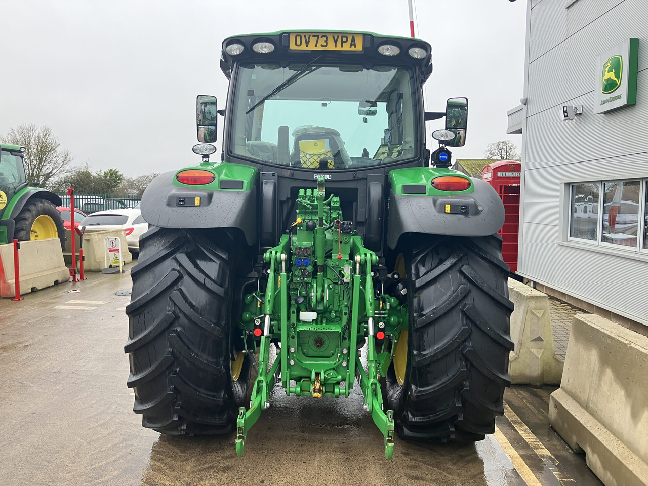 John Deere 6R 185 - Τρακτέρ: φωτογραφία 4 John Deere 6R 185 - Τρακτέρ: φωτογραφία 4