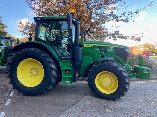 John Deere 6R 185 - Τρακτέρ: φωτογραφία 3 John Deere 6R 185 - Τρακτέρ: φωτογραφία 3