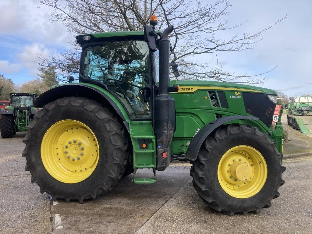 John Deere 6R 215 - Τρακτέρ: φωτογραφία 3 John Deere 6R 215 - Τρακτέρ: φωτογραφία 3