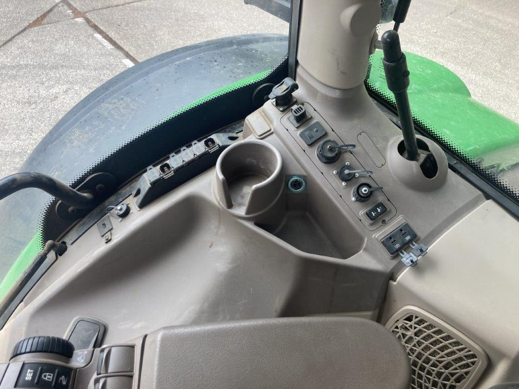 John Deere 6R 215 - Τρακτέρ: φωτογραφία 5 John Deere 6R 215 - Τρακτέρ: φωτογραφία 5