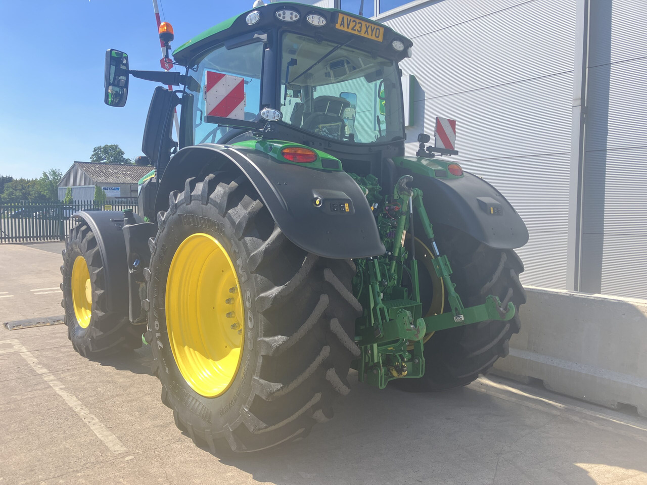 John Deere 6R 250 - Τρακτέρ: φωτογραφία 3 John Deere 6R 250 - Τρακτέρ: φωτογραφία 3