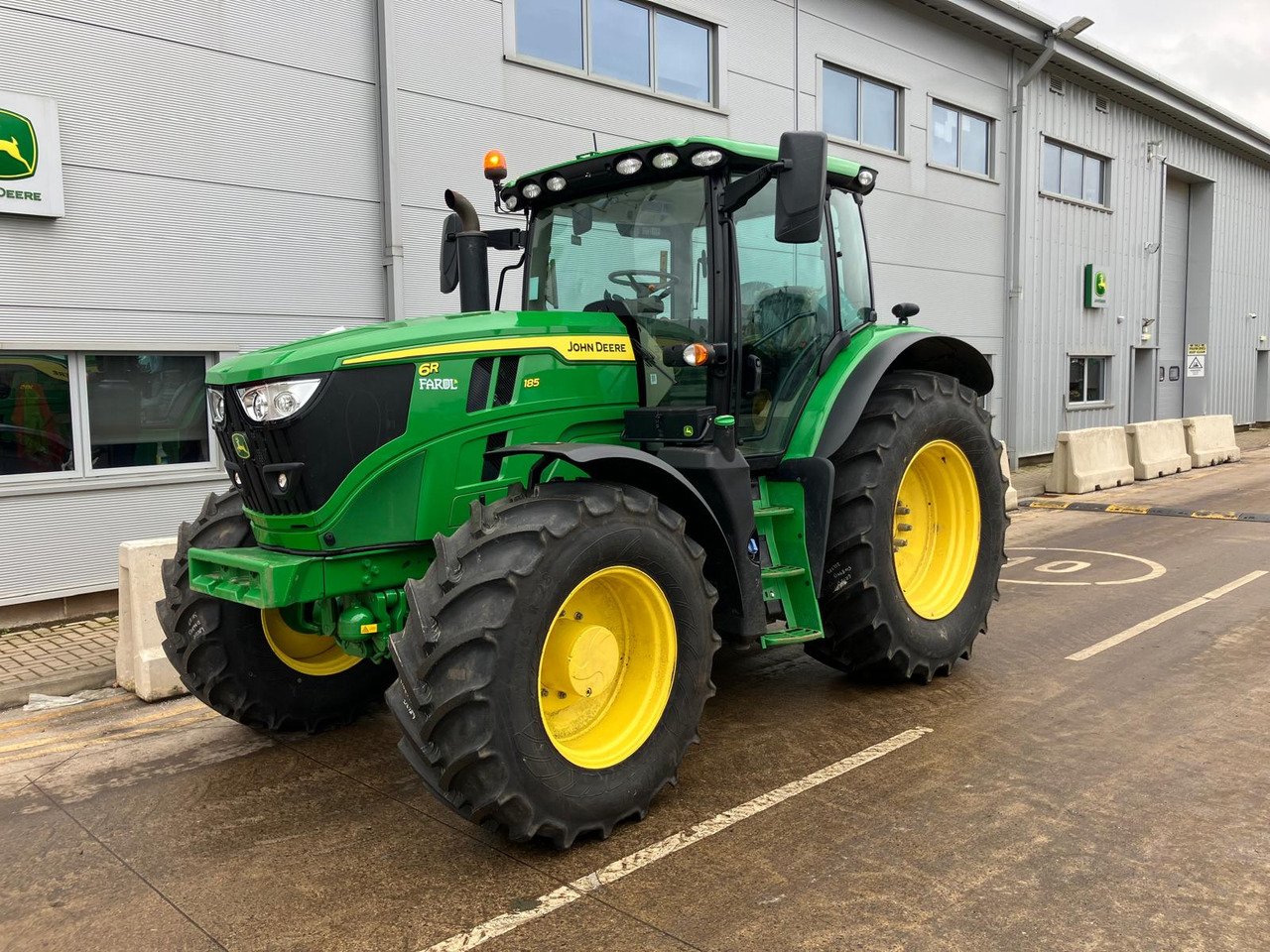 Τρακτέρ John Deere 6R185: φωτογραφία 1