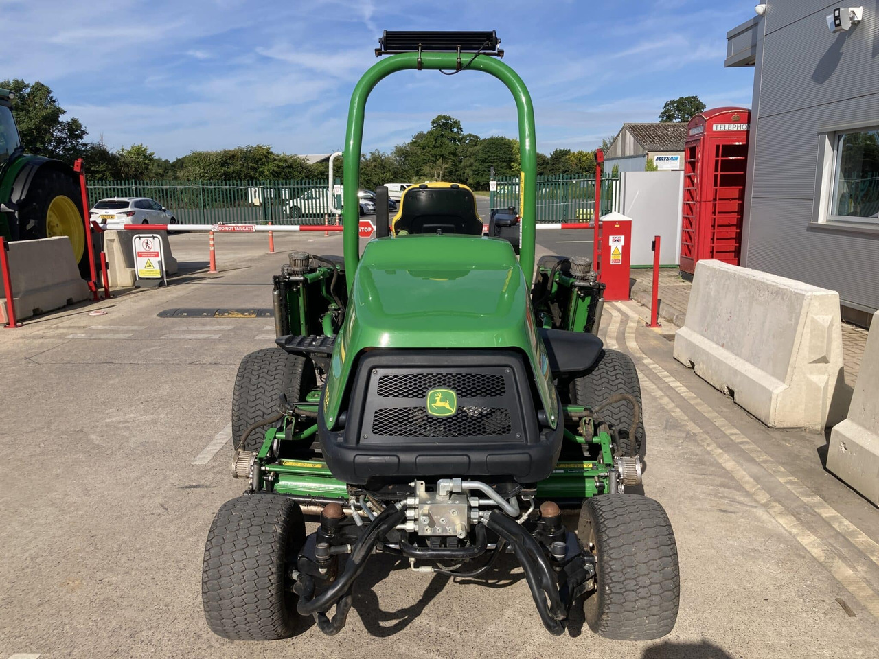 John Deere 7500AE Fairway Mower - Χλοοκοπτικό: φωτογραφία 4 John Deere 7500AE Fairway Mower - Χλοοκοπτικό: φωτογραφία 4