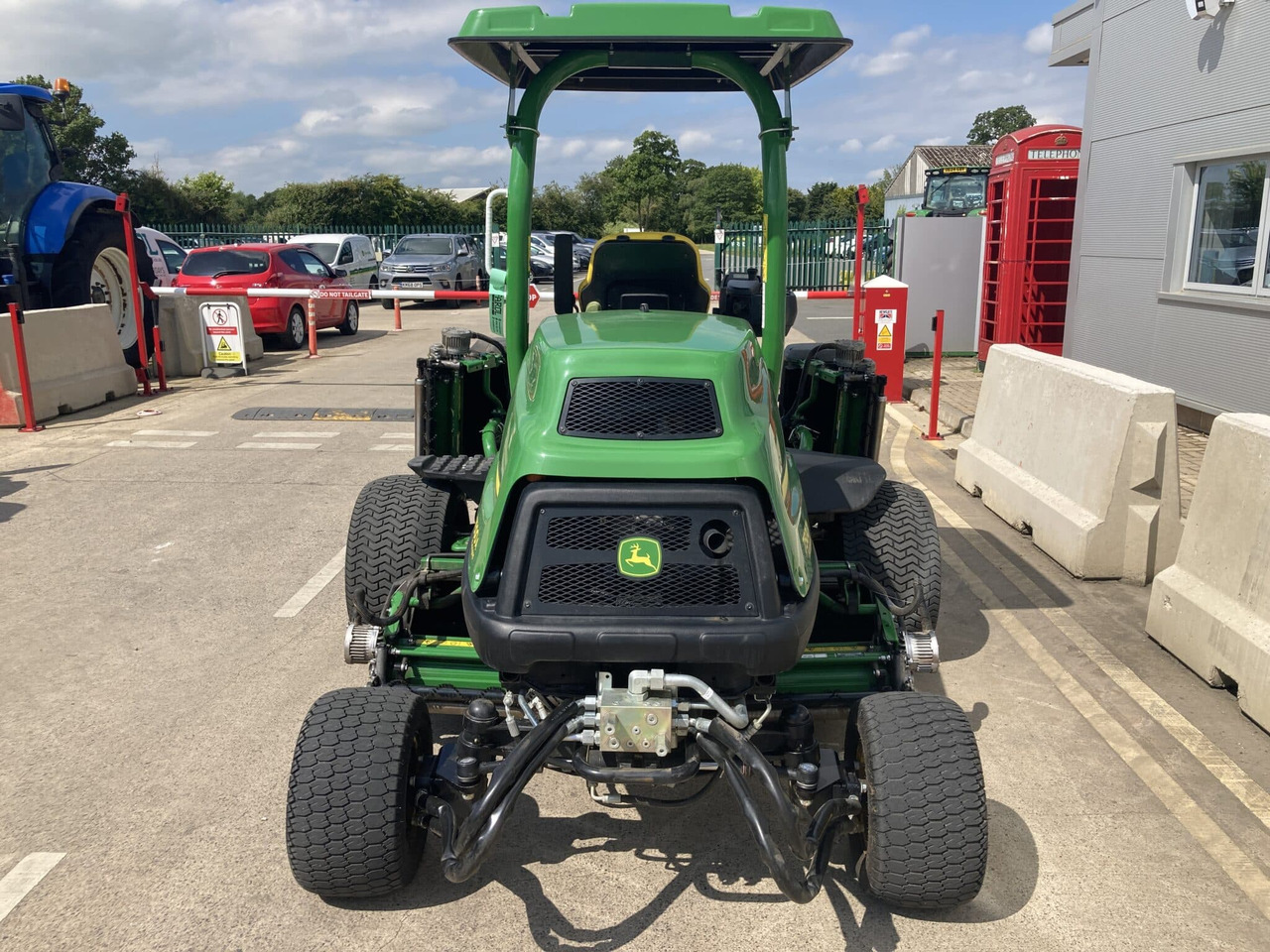 John Deere 7500AE fairway mower - Χλοοκοπτικό: φωτογραφία 4 John Deere 7500AE fairway mower - Χλοοκοπτικό: φωτογραφία 4
