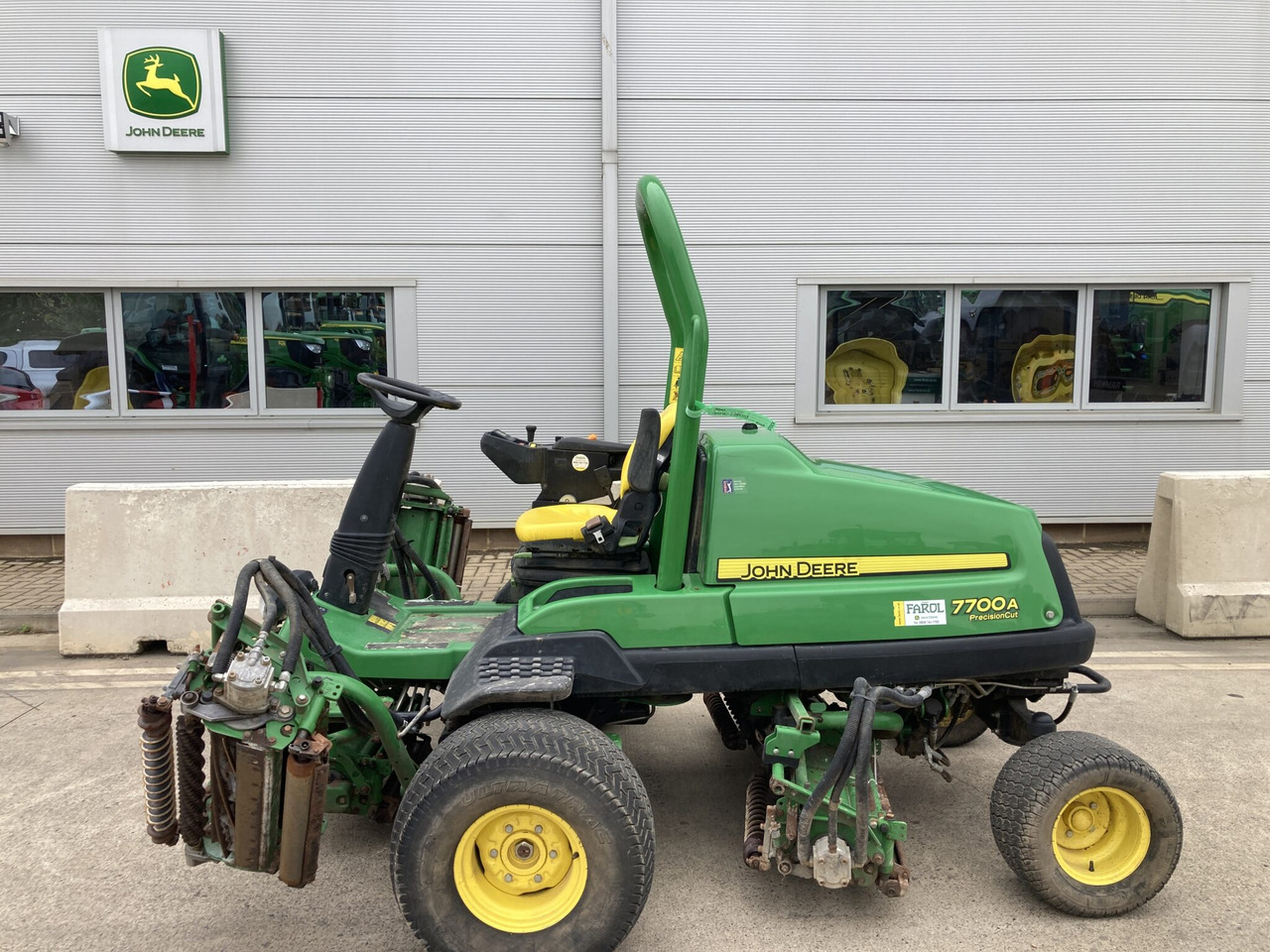 John Deere 7700A Fairway Mower - Χλοοκοπτικό: φωτογραφία 2 John Deere 7700A Fairway Mower - Χλοοκοπτικό: φωτογραφία 2