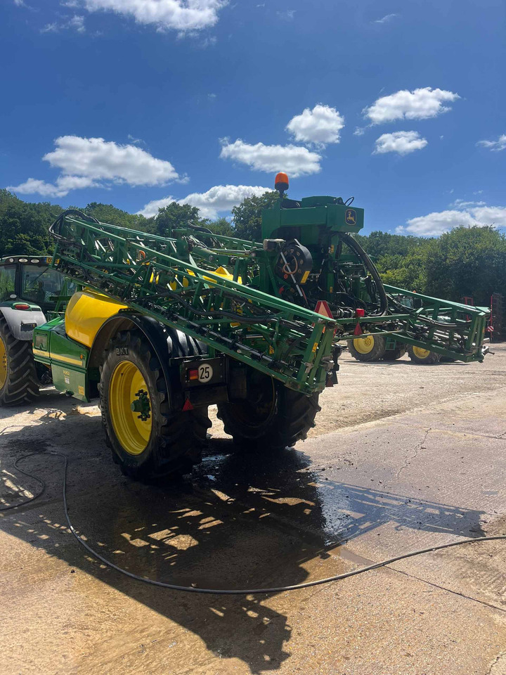 John Deere R952i - Ψεκαστικό: φωτογραφία 2 John Deere R952i - Ψεκαστικό: φωτογραφία 2