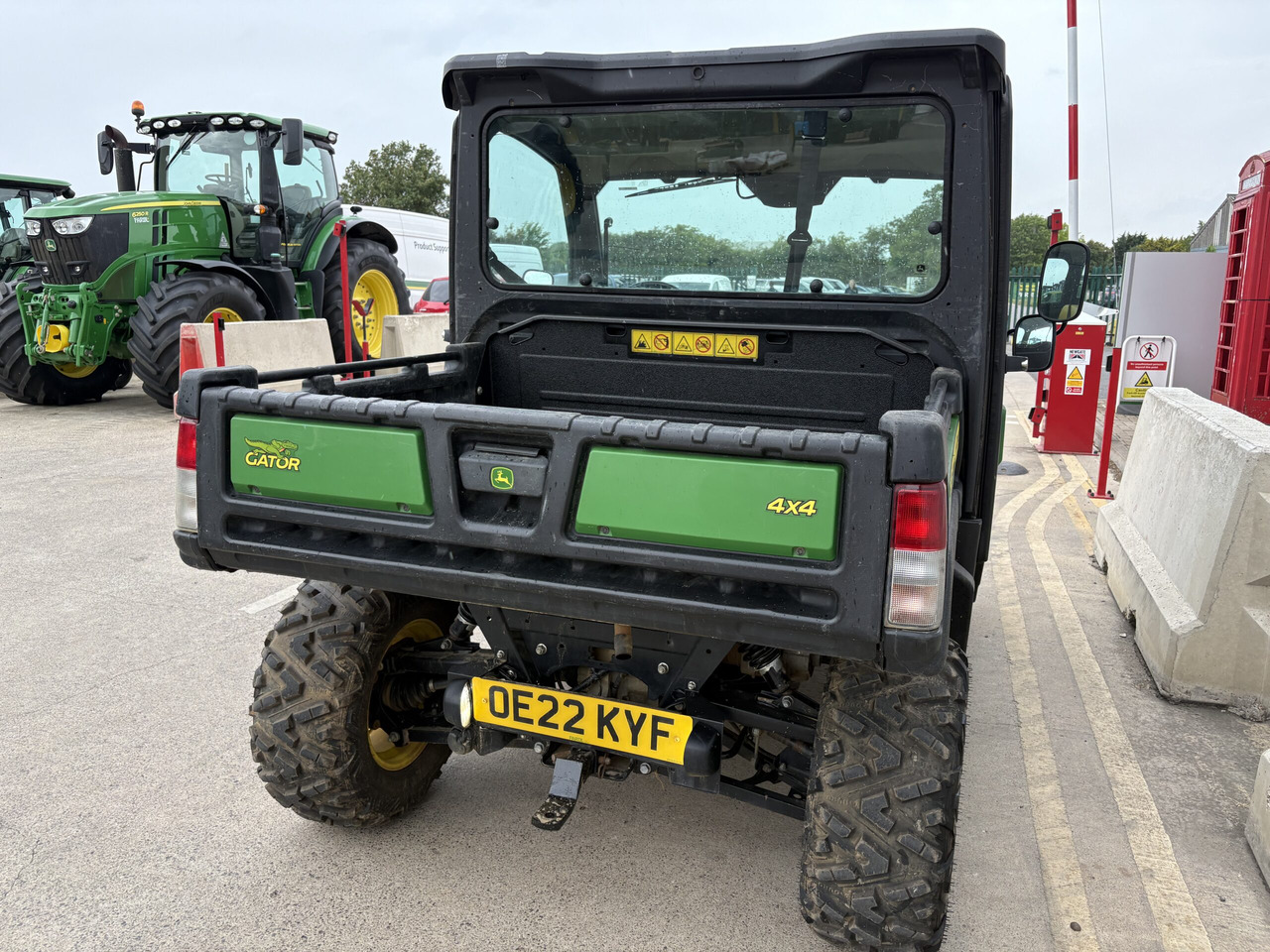 John Deere XUV865M Gator - Τετράκλινα: φωτογραφία 4 John Deere XUV865M Gator - Τετράκλινα: φωτογραφία 4