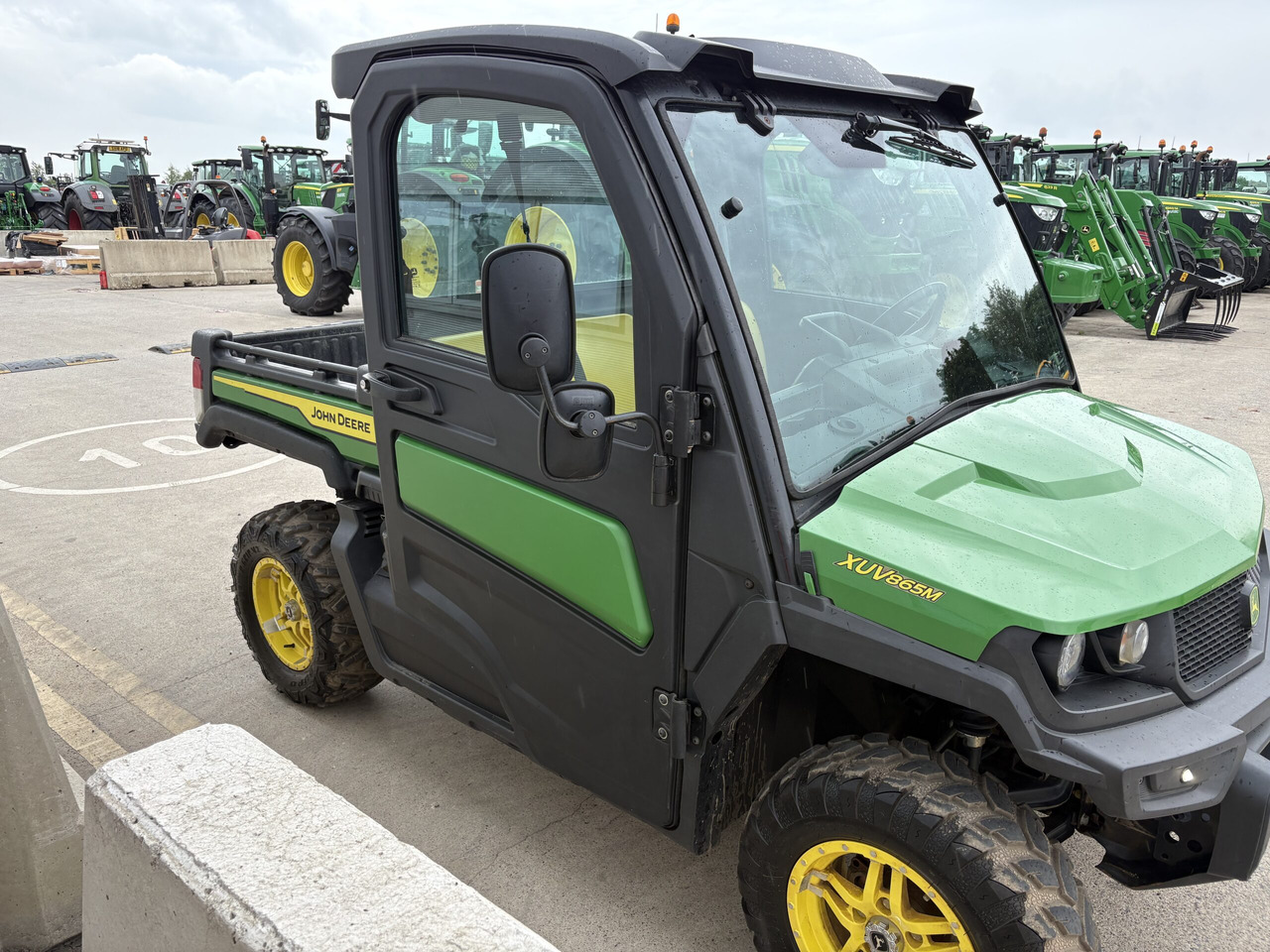 John Deere XUV865M Gator - Τετράκλινα: φωτογραφία 3 John Deere XUV865M Gator - Τετράκλινα: φωτογραφία 3