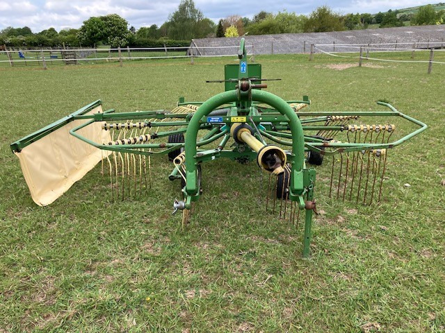 Krone Swadro 421/11 - Χορτοσυλλέκτης: φωτογραφία 2 Krone Swadro 421/11 - Χορτοσυλλέκτης: φωτογραφία 2
