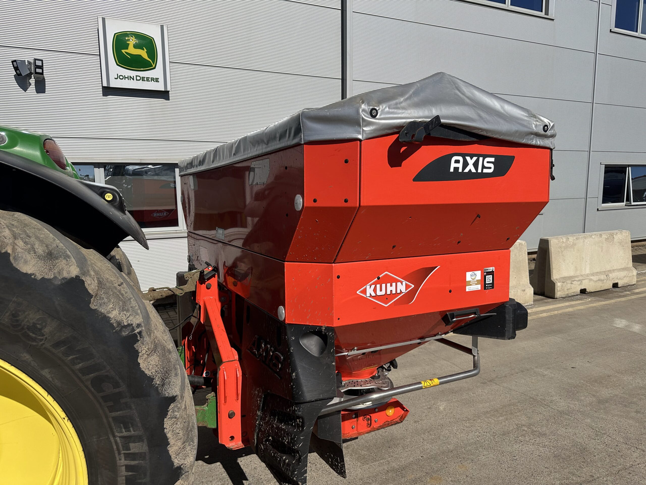 Kuhn Axis 40.2 M-EMC-W - Λιπασματοδιανομέας: φωτογραφία 2 Kuhn Axis 40.2 M-EMC-W - Λιπασματοδιανομέας: φωτογραφία 2