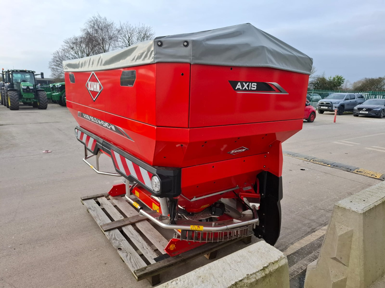 Kuhn Axis 50.2 M EMC W - Λιπασματοδιανομέας: φωτογραφία 2 Kuhn Axis 50.2 M EMC W - Λιπασματοδιανομέας: φωτογραφία 2