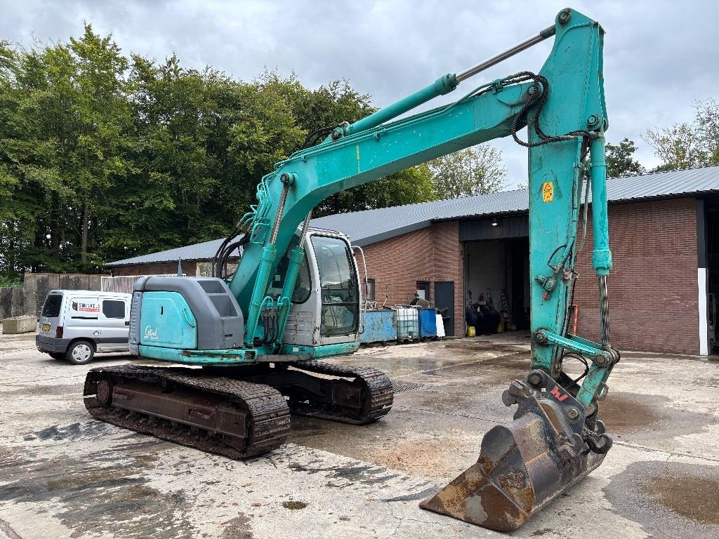 Kobelco SK 135 - Ερπυστριοφόρος εκσκαφέας: φωτογραφία 4 Kobelco SK 135 - Ερπυστριοφόρος εκσκαφέας: φωτογραφία 4
