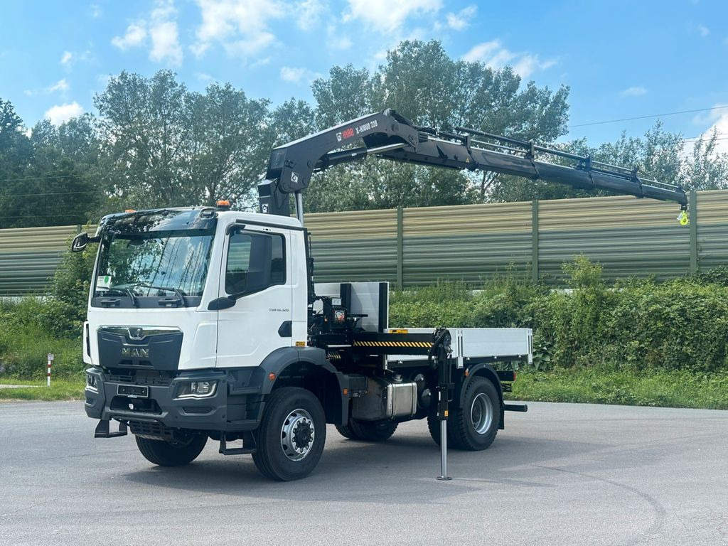 MAN TGM 18.320 4x4 Euro 6e Pritsche Hiab 228-4 Kran - Φορτηγό με γερανό, Φορτηγό με ανοιχτή καρότσα: φωτογραφία 1 MAN TGM 18.320 4x4 Euro 6e Pritsche Hiab 228-4 Kran - Φορτηγό με γερανό, Φορτηγό με ανοιχτή καρότσα: φωτογραφία 1