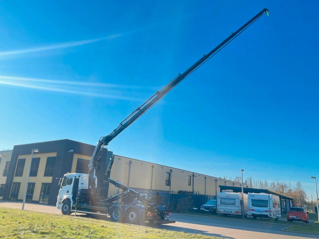 MAN TGS 26.470 6x2 Abrollkipper + Kran Hiab 228-6 - Φορτηγό φόρτωσης γάντζου, Φορτηγό με γερανό: φωτογραφία 4 MAN TGS 26.470 6x2 Abrollkipper + Kran Hiab 228-6 - Φορτηγό φόρτωσης γάντζου, Φορτηγό με γερανό: φωτογραφία 4