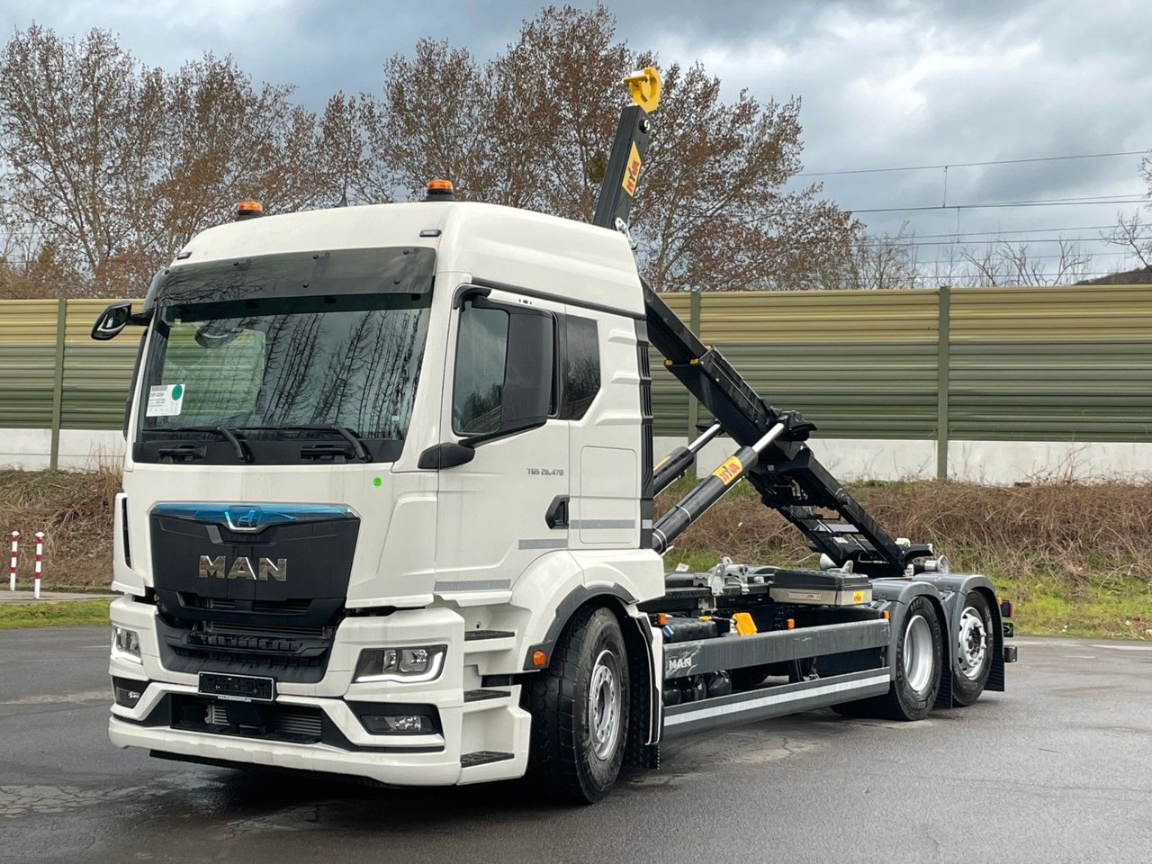 MAN TGS 26.480 6x2 Retarder Hyva 20-60 Abrollkipper - Φορτηγό φόρτωσης γάντζου: φωτογραφία 2 MAN TGS 26.480 6x2 Retarder Hyva 20-60 Abrollkipper - Φορτηγό φόρτωσης γάντζου: φωτογραφία 2