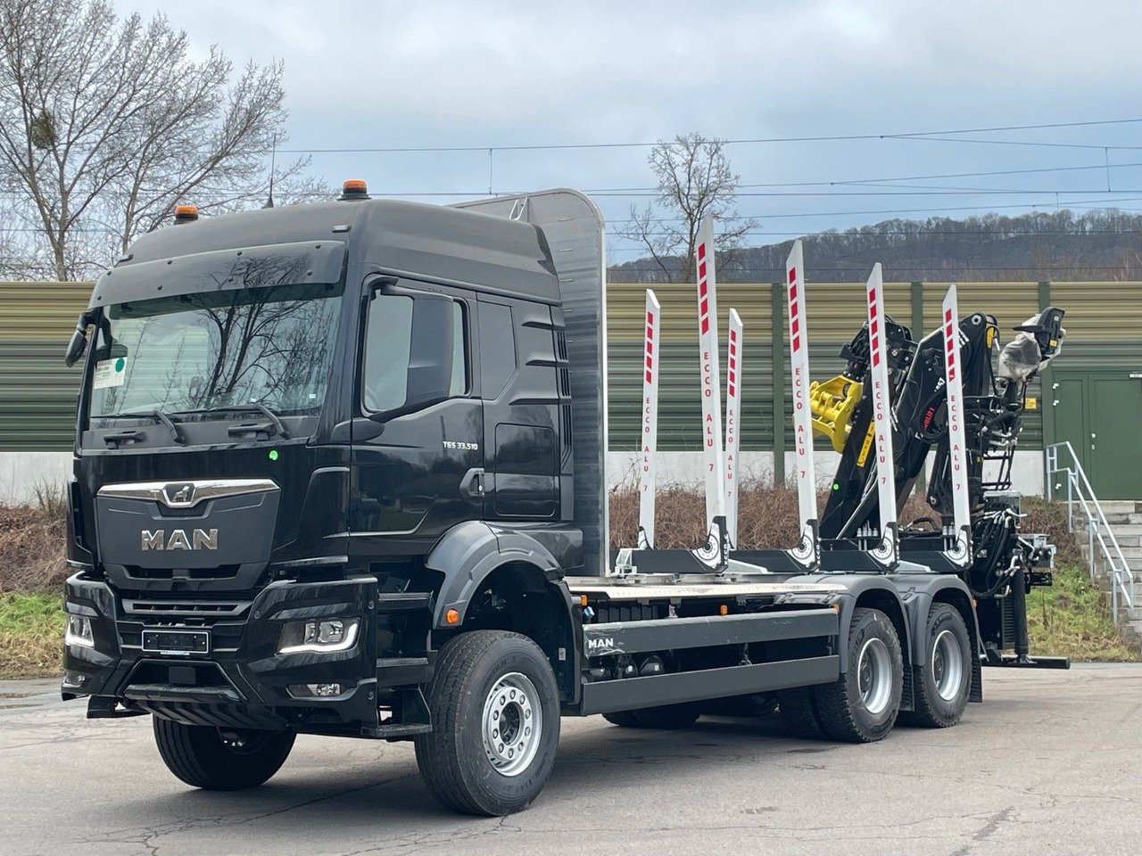 MAN TGS 33.510 6X4 BB Euro6e LogLift 165Z - Φορτηγό ξυλείας, Φορτηγό με γερανό: φωτογραφία 1 MAN TGS 33.510 6X4 BB Euro6e LogLift 165Z - Φορτηγό ξυλείας, Φορτηγό με γερανό: φωτογραφία 1