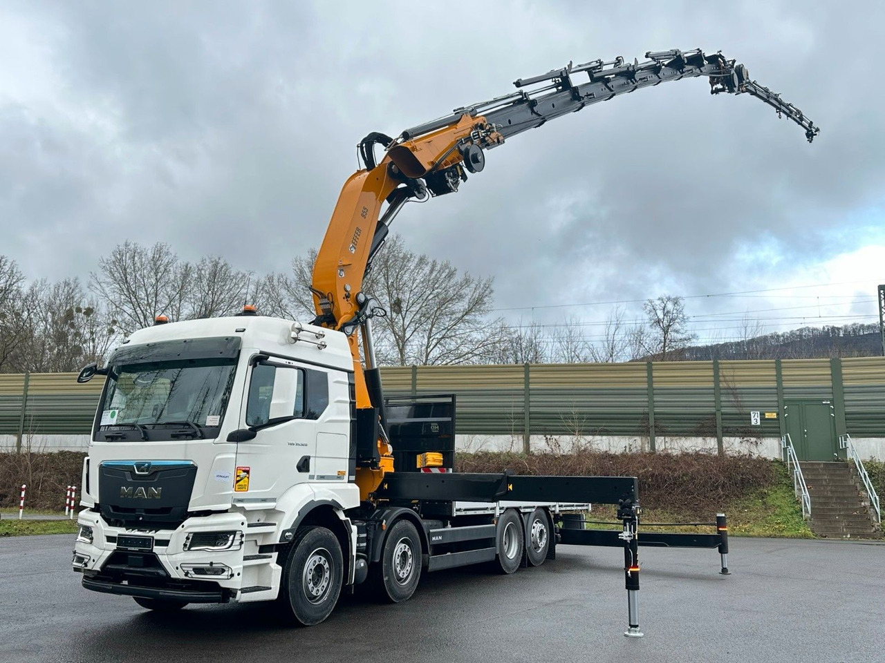 MAN TGS 35.520 8X2 Hiab EFFER 955-8s +Jib 6s - Φορτηγό με γερανό: φωτογραφία 1 MAN TGS 35.520 8X2 Hiab EFFER 955-8s +Jib 6s - Φορτηγό με γερανό: φωτογραφία 1