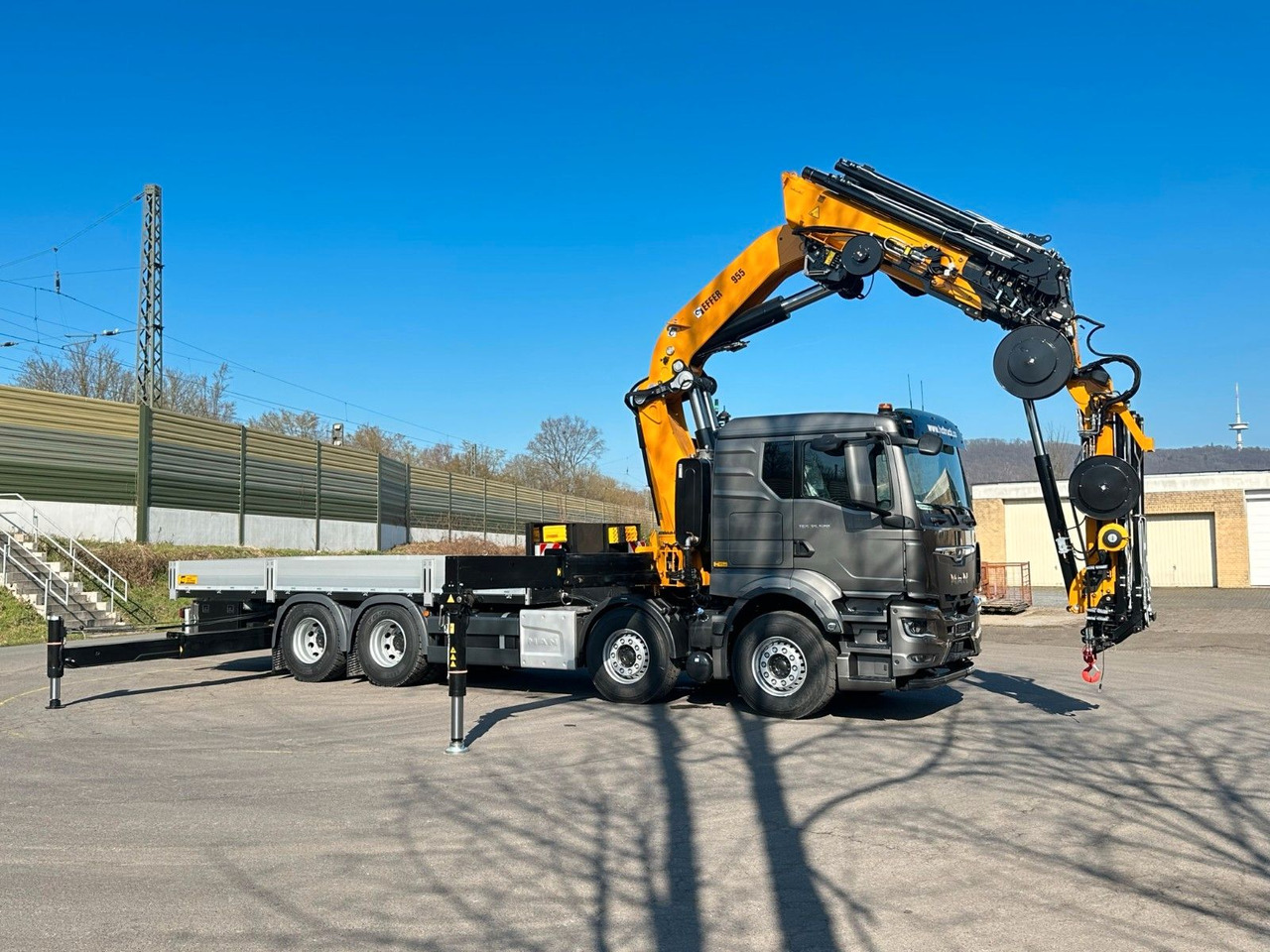 MAN TGS 35.520 8X4 TG 3 EFFER 955-8s +Jib 6sAUTOKRAN - Φορτηγό με ανοιχτή καρότσα, Φορτηγό με γερανό: φωτογραφία 1 MAN TGS 35.520 8X4 TG 3 EFFER 955-8s +Jib 6sAUTOKRAN - Φορτηγό με ανοιχτή καρότσα, Φορτηγό με γερανό: φωτογραφία 1