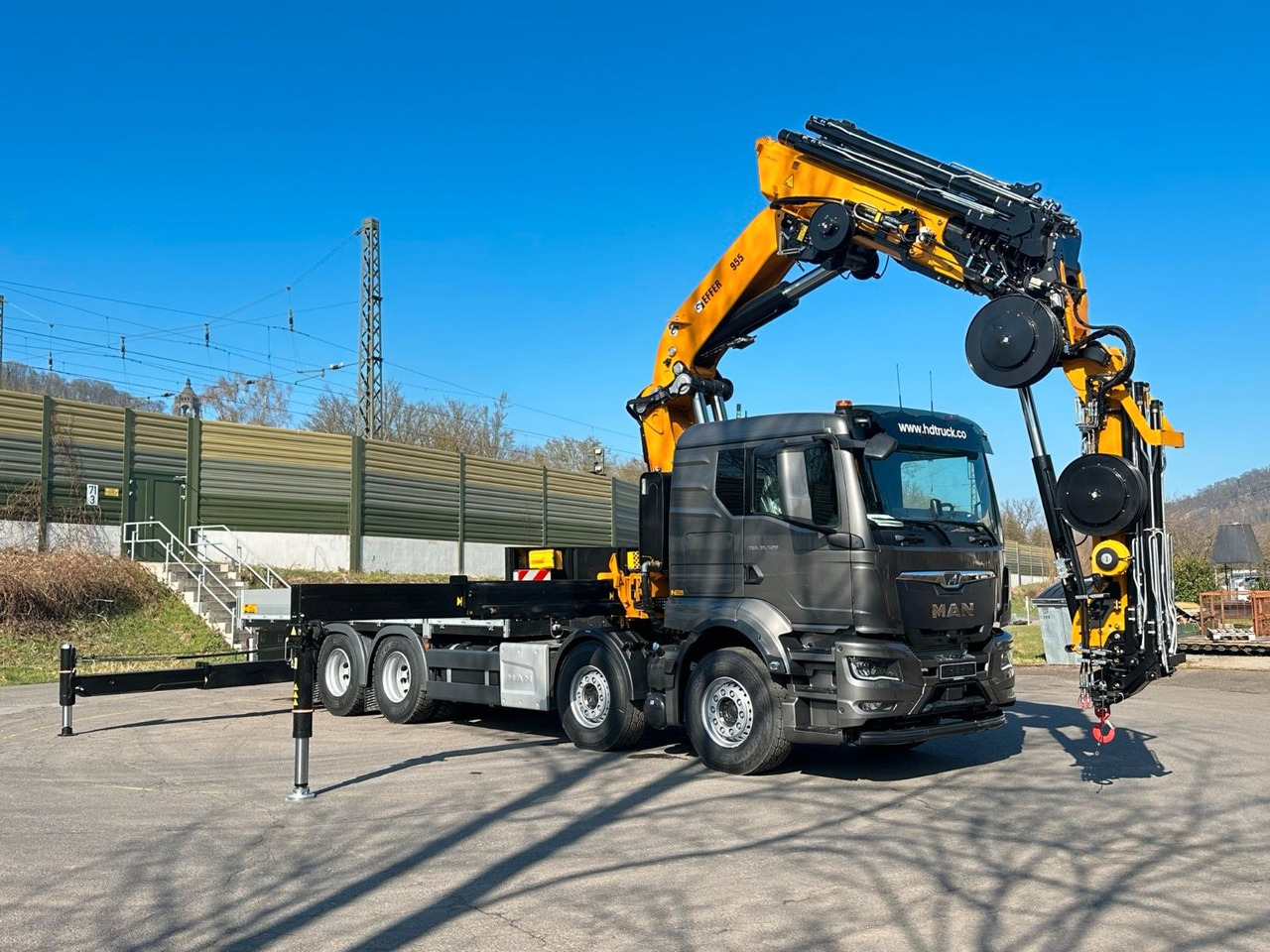 MAN TGS 35.520 8X4 TG 3 EFFER 955-8s +Jib 6sAUTOKRAN - Φορτηγό με ανοιχτή καρότσα, Φορτηγό με γερανό: φωτογραφία 2 MAN TGS 35.520 8X4 TG 3 EFFER 955-8s +Jib 6sAUTOKRAN - Φορτηγό με ανοιχτή καρότσα, Φορτηγό με γερανό: φωτογραφία 2