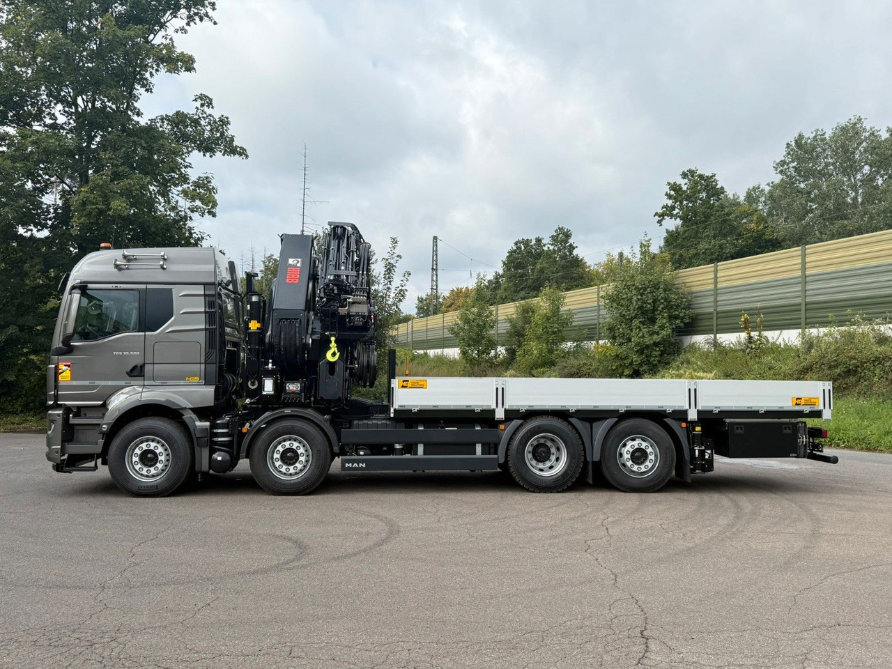 MAN TGS 35.520 8x2 BL HIAB X-HiPro858E-8 & Jib150x-6 - Φορτηγό με γερανό: φωτογραφία 3 MAN TGS 35.520 8x2 BL HIAB X-HiPro858E-8 & Jib150x-6 - Φορτηγό με γερανό: φωτογραφία 3