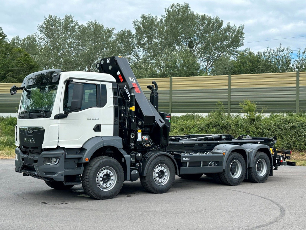 MAN TGS 35.520 8x4 Abrollkipper + Kran HIAB 658E6 - Φορτηγό φόρτωσης γάντζου, Φορτηγό με γερανό: φωτογραφία 3 MAN TGS 35.520 8x4 Abrollkipper + Kran HIAB 658E6 - Φορτηγό φόρτωσης γάντζου, Φορτηγό με γερανό: φωτογραφία 3