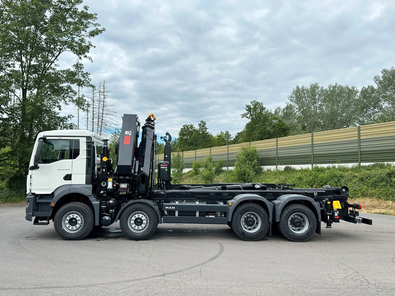 MAN TGS 35.520 8x4 Abrollkipper + Kran HIAB 658E6 - Φορτηγό φόρτωσης γάντζου, Φορτηγό με γερανό: φωτογραφία 4 MAN TGS 35.520 8x4 Abrollkipper + Kran HIAB 658E6 - Φορτηγό φόρτωσης γάντζου, Φορτηγό με γερανό: φωτογραφία 4