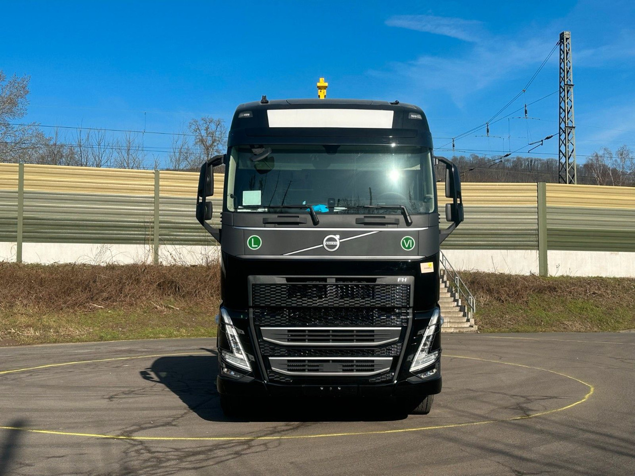 Volvo FH 540 6x4 Abrollkipper Hyva 20-60 - Φορτηγό φόρτωσης γάντζου, Φορτηγό με γερανό: φωτογραφία 3 Volvo FH 540 6x4 Abrollkipper Hyva 20-60 - Φορτηγό φόρτωσης γάντζου, Φορτηγό με γερανό: φωτογραφία 3